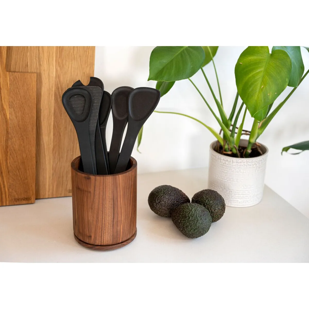 Continenta Messer & Co. Entdecken|Kochbesteck|Kochlöffel mit Ecke 31,5 cm Duracore schwarz