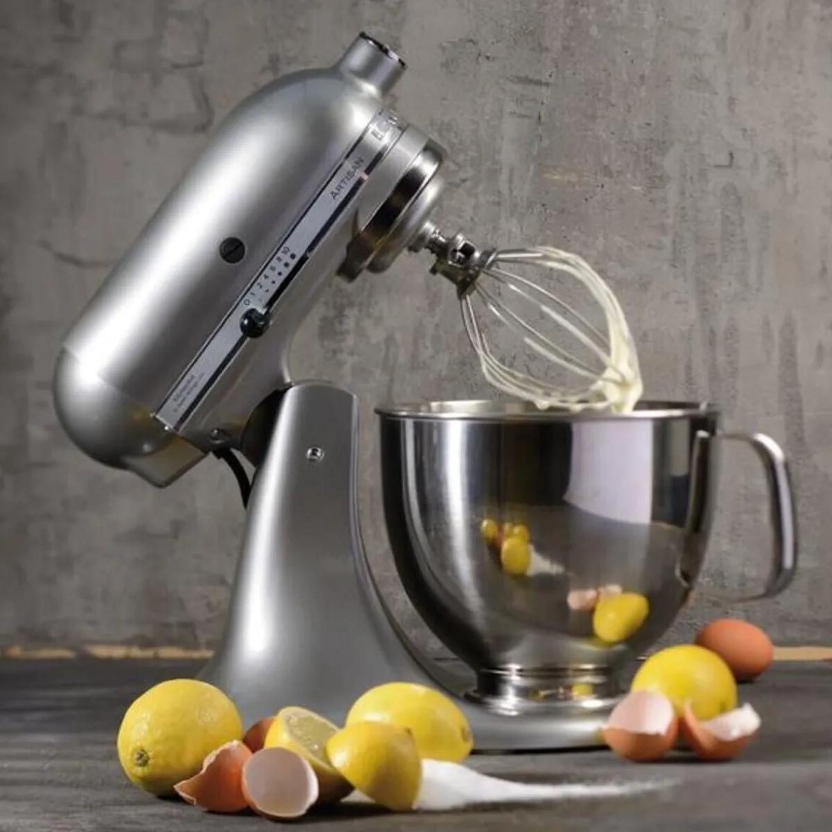 Küchenmaschine 4,8 l 300 W Artisan Premium Medaillon Silber<KitchenAid New