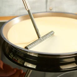 Crêpesverteiler Silikon 18 cm Rundgriff-Serie schwarz<Rösle Discount