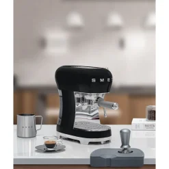 Espressomaschine ECF02BLEU 50’s Style schwarz<Smeg Discount