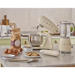 Küchenmaschine SMF03 4,8 l 800 W 50's Style creme<Smeg New