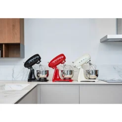 Küchenmaschine SMF03 4,8 l 800 W 50's Style creme<Smeg New
