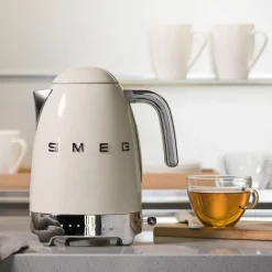 Smeg Wasserkocher|Wasserkocher KLF04 1,7 l 2400 W 50's Style creme